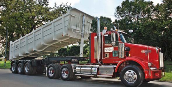 RANDON DE LA MANO CON KENWORTH DE LA MONTAÑA