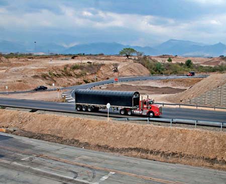 «LA LOCOMOTORA DE LA INFRAESTRUCTURA ESTÁ MARCHANDO»: PRESIDENTE SANTOS