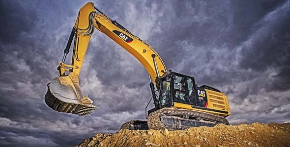 CATERPILLAR ENTREGÓ SU PRIMERA EXCAVADORA HÍBRIDA EN BAUMA 2013