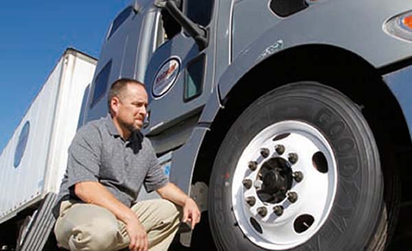 SOLUCIONES  DE GOODYEAR  PARA PROPIETARIOS  DE FLOTAS