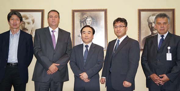 KAWASAKI TRAE A COLOMBIA NUEVOS EQUIPOS DE MAQUINARIA PESADA